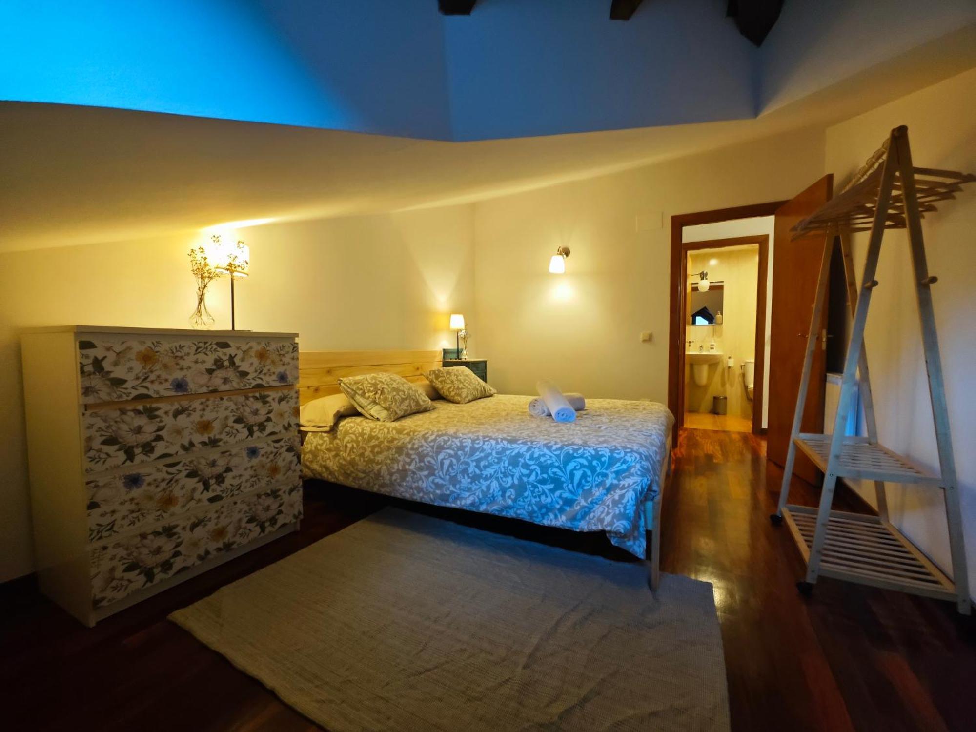 Cal Tuc Apartment
